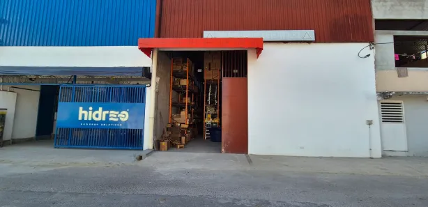 Galpão / Depósito / Armazém para alugar, 200m² no Novo Aleixo, Manaus