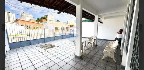 Casa com 4 Quartos à venda, 420m² no Pereira Lobo, Aracaju