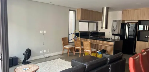 Casa com 3 Quartos para venda ou aluguel, 200m² no Tamboré, Santana de Parnaíba