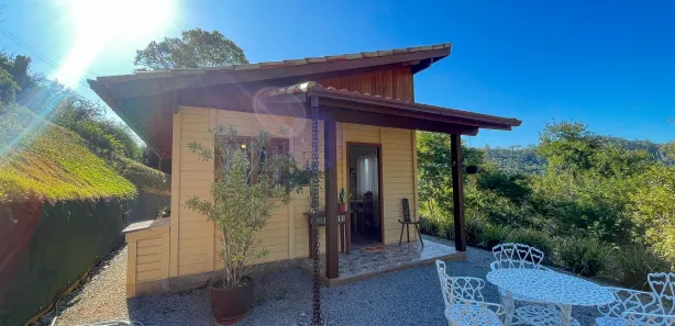 Loft com 1 Quarto à venda, 44m² no Pedro do Rio, Petrópolis