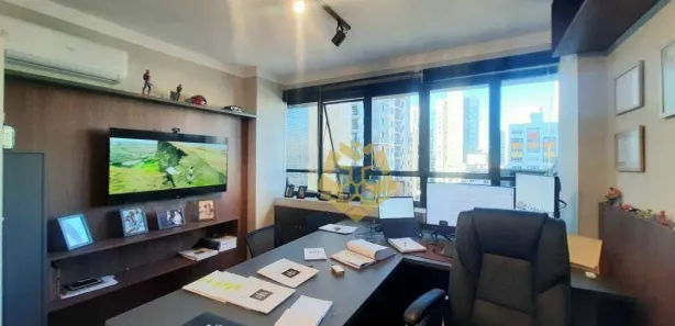 Conjunto Comercial / Sala à venda, 56m² no Rebouças, Curitiba