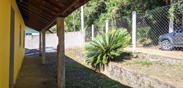 Fazenda / Sítio / Chácara com 2 Quartos à venda, 70m² no Arrozal, Piraí