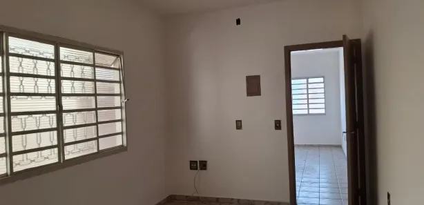 Casa com 3 Quartos para alugar, 180m² no Jardim São Luiz, Limeira