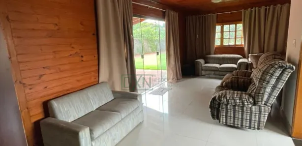 Fazenda / Sítio / Chácara com 3 Quartos à venda, 170m² no Chácara Santa Maria, Cambé