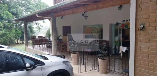 Fazenda / Sítio / Chácara com 7 Quartos à venda, 420m² no Chácara Marambaia, Caçapava