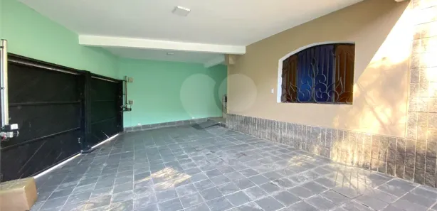 Sobrado com 6 Quartos para venda ou aluguel, 354m² no Centro, Diadema