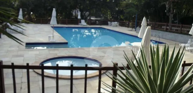 Casa de Condomínio com 5 Quartos à venda, 550m² no Maria Paula, Niterói
