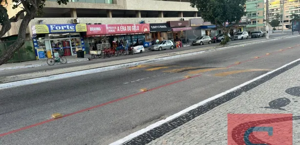 Loja / Salão / Ponto Comercial para alugar, 53m² no Centro, Cabo Frio