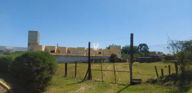 Prédio Inteiro com 18 Quartos à venda, 1412m² no Pinheiro Machado, Santa Maria