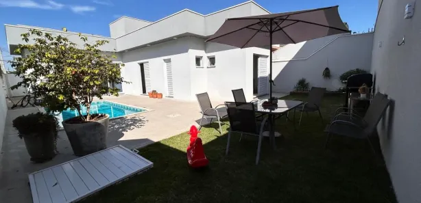 Casa de Condomínio com 3 Quartos à venda, 135m² no Residencial Lagos D'Icaraí, Salto