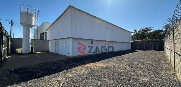 Galpão / Depósito / Armazém à venda, 281m² no Jardim Maracanã, Uberaba