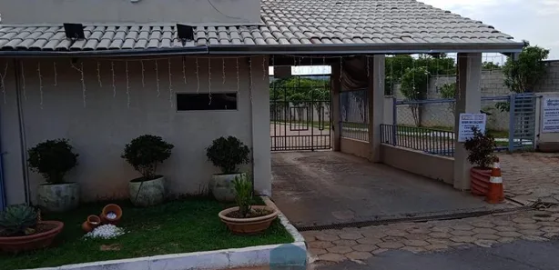 Casa de Condomínio com 3 Quartos à venda, 750m² no , Hidrolândia