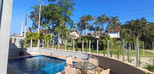 Casa com 4 Quartos para alugar, 371m² no Lagoinha, Ubatuba