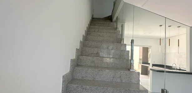 Casa com 3 Quartos para alugar, 160m² no Lagoa Santa, Governador Valadares