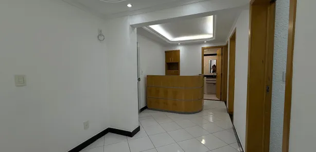 Conjunto Comercial / Sala com 4 Quartos à venda, 70m² no Taguatinga Centro, Brasília