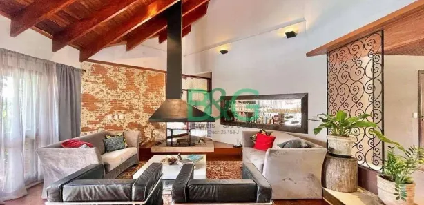 Casa com 6 Quartos para venda ou aluguel, 624m² no Nova Fazendinha, Carapicuíba