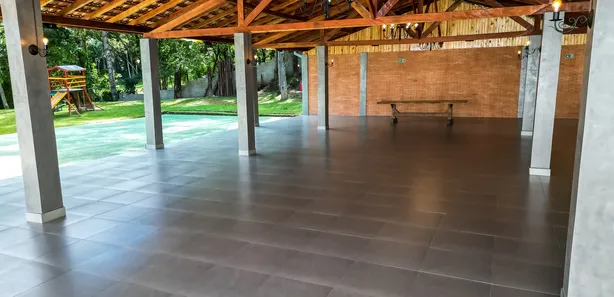 Fazenda / Sítio / Chácara com 5 Quartos à venda, 1000m² no Mombaça, Itapecerica da Serra