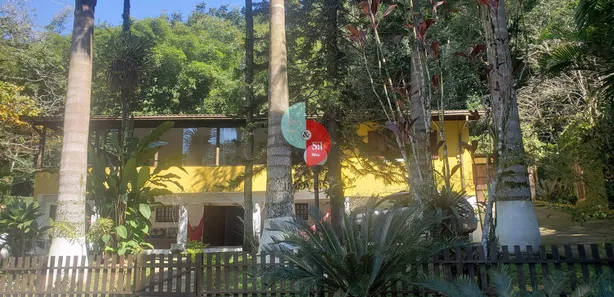 Fazenda / Sítio / Chácara com 3 Quartos à venda, 1956m² no Barreira, Guapimirim