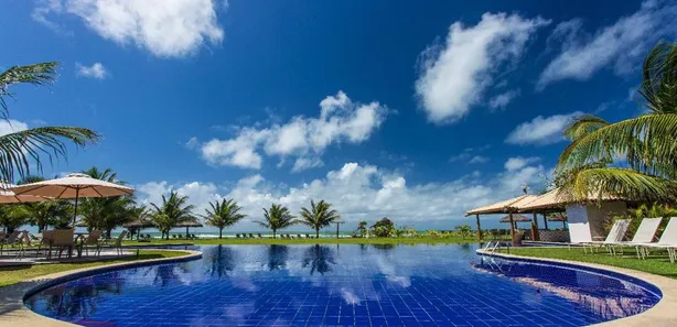Cobertura com 3 Quartos à venda, 250m² no Guarajuba (Monte Gordo), Camaçari