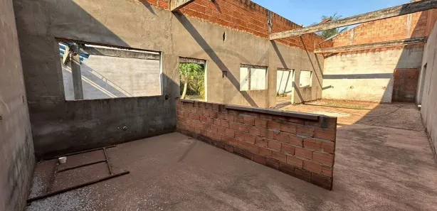 Casa com 4 Quartos à venda, 350m² no Setor Central, Porto Nacional