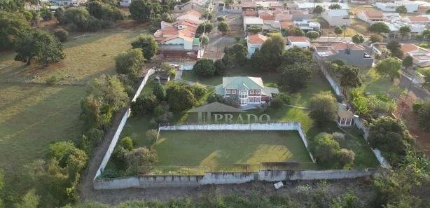 Sobrado com 5 Quartos à venda, 426m² no , Ibiporã