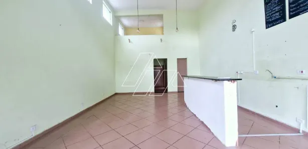 Loja / Salão / Ponto Comercial para alugar, 27m² no Centro, Marília