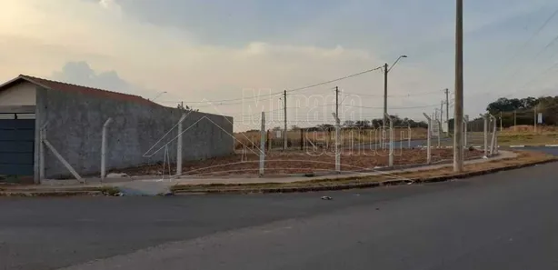 Terreno / Lote / Condomínio para alugar, 500m² no Jardim Jacarandá, Araraquara