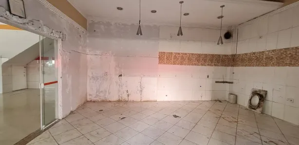 Loja / Salão / Ponto Comercial para alugar, 100m² no Parque São Jorge, São Paulo