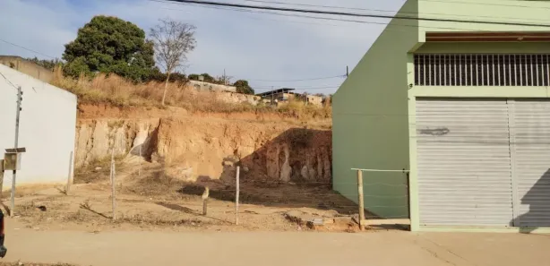 Loja / Salão / Ponto Comercial à venda, 16m² no Recanto Verde, Esmeraldas