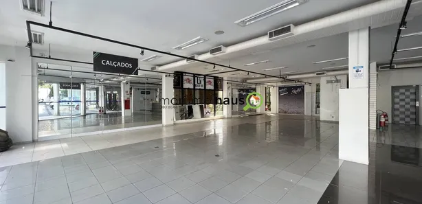Prédio Inteiro para alugar, 540m² no Vila Suzana, São Paulo