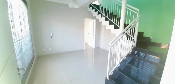 Prédio Inteiro à venda, 350m² no Parolin, Curitiba