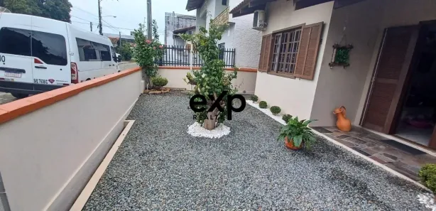 Casa com 2 Quartos à venda, 74m² no Armação, Penha