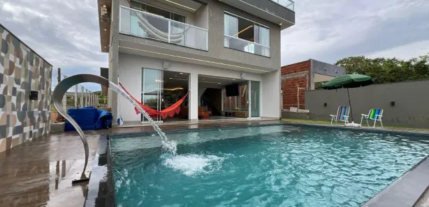 Casa de Condomínio com 5 Quartos à venda, 1000m² no Centro, Corumbá de Goiás