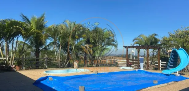 Fazenda / Sítio / Chácara com 2 Quartos à venda, 2200m² no Chácara Marambaia, Caçapava