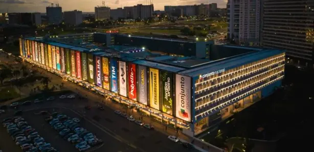 Conjunto Comercial / Sala à venda, 32m² no Asa Norte, Brasília