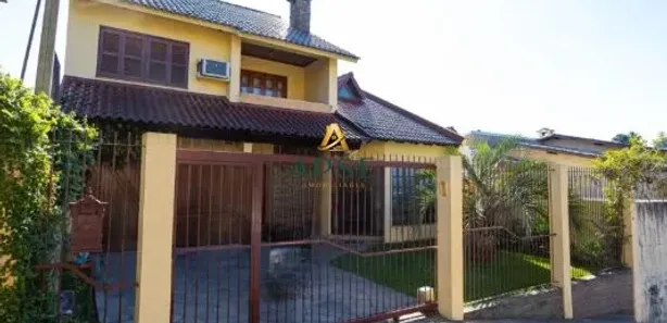 Sobrado com 3 Quartos à venda, 184m² no Nossa Senhora das Graças, Canoas