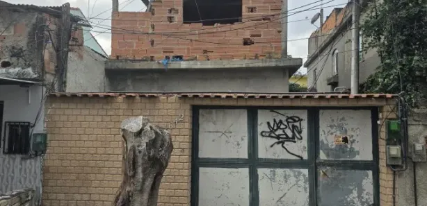 Terreno / Lote / Condomínio à venda, 180m² no Santo Elias, Mesquita