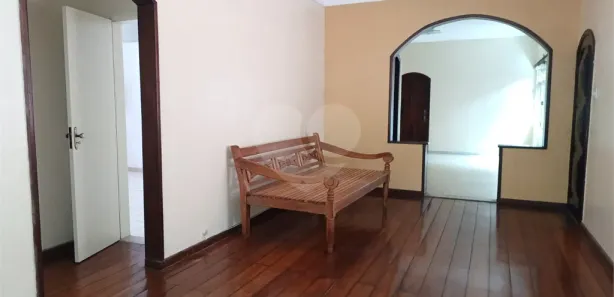 Sobrado com 3 Quartos para venda ou aluguel, 210m² no Santa Rosa, Niterói