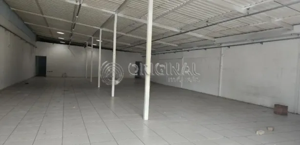 Loja / Salão / Ponto Comercial para alugar, 300m² no Osasco, Colombo