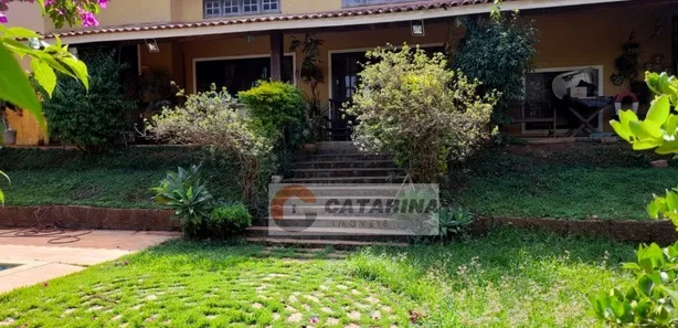 Fazenda / Sítio / Chácara com 3 Quartos à venda, 2000m² no , Mairinque