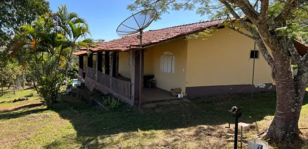 Fazenda / Sítio / Chácara com 5 Quartos à venda, 75000m² no Planaltina, Brasília