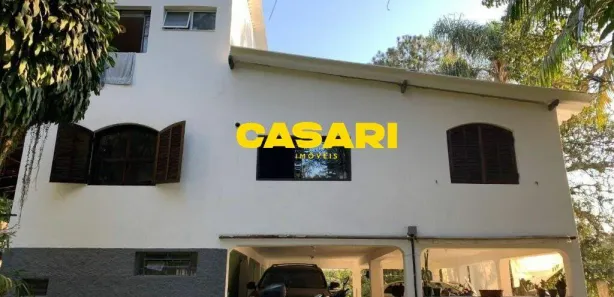 Fazenda / Sítio / Chácara com 3 Quartos à venda, 270m² no Dos Finco, São Bernardo do Campo