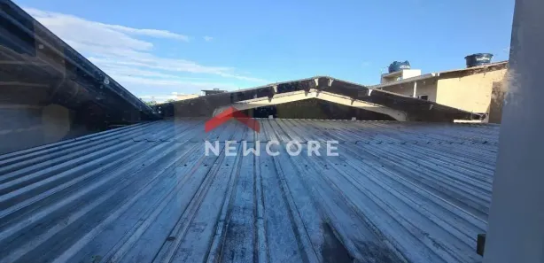 Galpão / Depósito / Armazém à venda, 237m² no Enseada, Guarujá