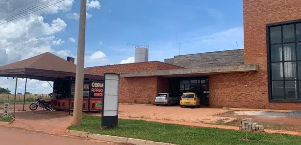 Loja / Salão / Ponto Comercial para alugar, 1000m² no Alexânia, Alexânia