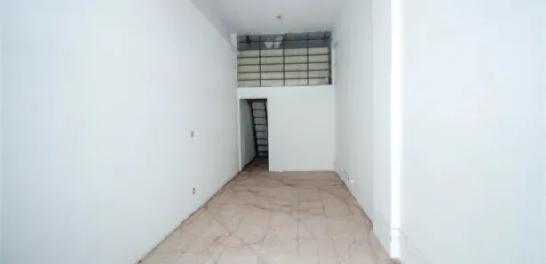 Prédio Inteiro à venda, 690m² no Centro, São Roque