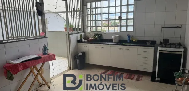 Sobrado com 4 Quartos à venda, 300m² no Santo Agostinho, Governador Valadares