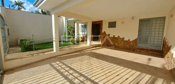 Prédio Inteiro com 4 Quartos para alugar, 179m² no Centro, São Carlos