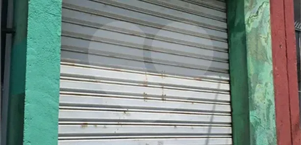 Loja / Salão / Ponto Comercial à venda, 250m² no Centro, Atibaia