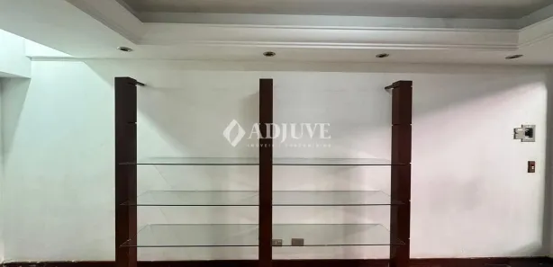 Loja / Salão / Ponto Comercial para alugar, 36m² no Itaipava, Petrópolis