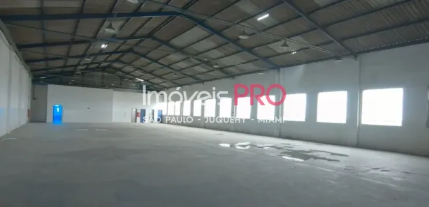Galpão / Depósito / Armazém para venda ou aluguel, 6353m² no Vila Louro, Embu-Guaçu